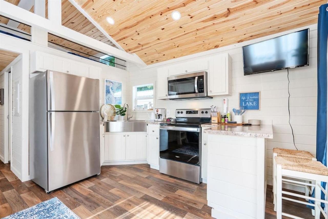 4 Heron Haus, Luxury Tiny House, Pet Friendly, Mins To Downtown Гантерсвилл Экстерьер фото