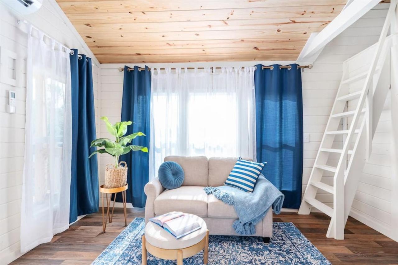 4 Heron Haus, Luxury Tiny House, Pet Friendly, Mins To Downtown Гантерсвилл Экстерьер фото
