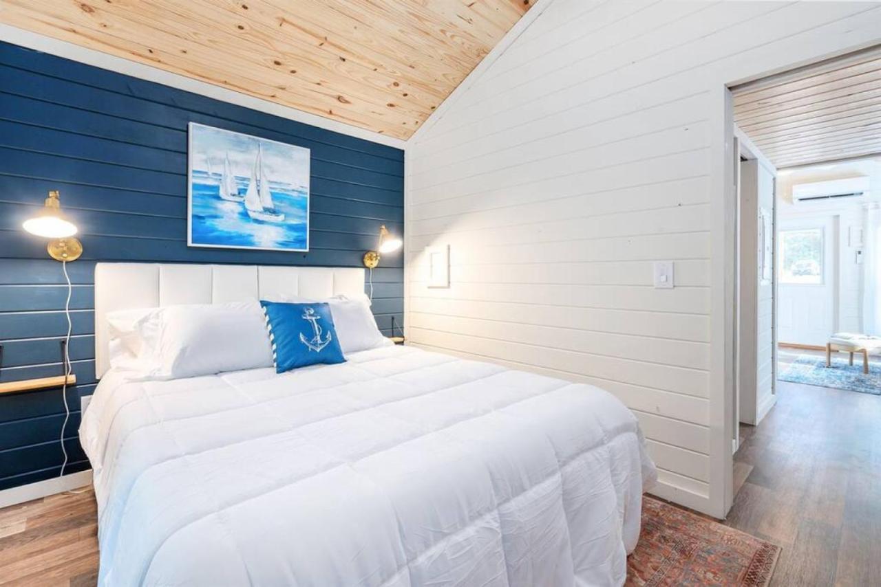 4 Heron Haus, Luxury Tiny House, Pet Friendly, Mins To Downtown Гантерсвилл Экстерьер фото