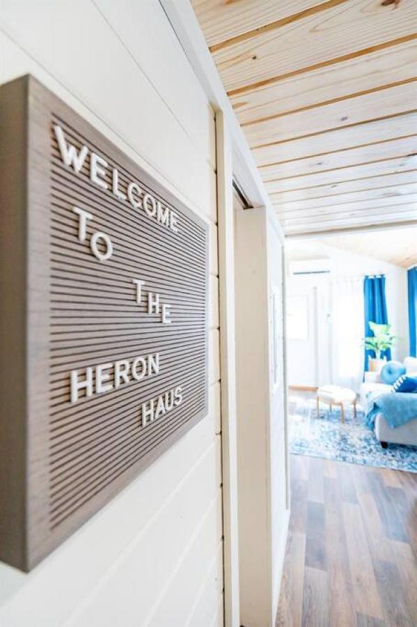 4 Heron Haus, Luxury Tiny House, Pet Friendly, Mins To Downtown Гантерсвилл Экстерьер фото