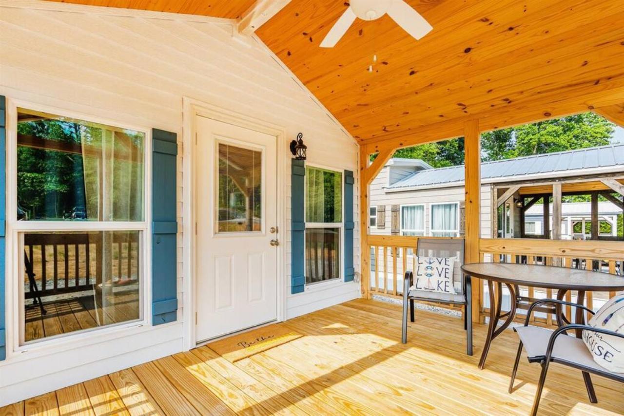 4 Heron Haus, Luxury Tiny House, Pet Friendly, Mins To Downtown Гантерсвилл Экстерьер фото